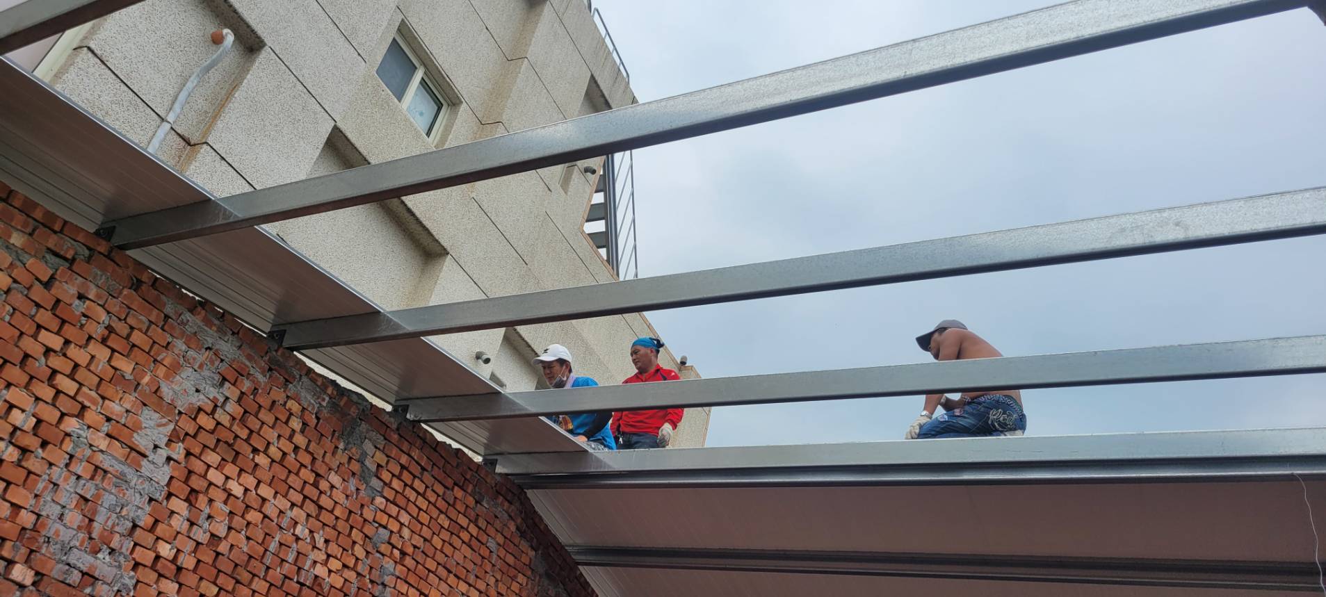 台南蓋鐵皮屋