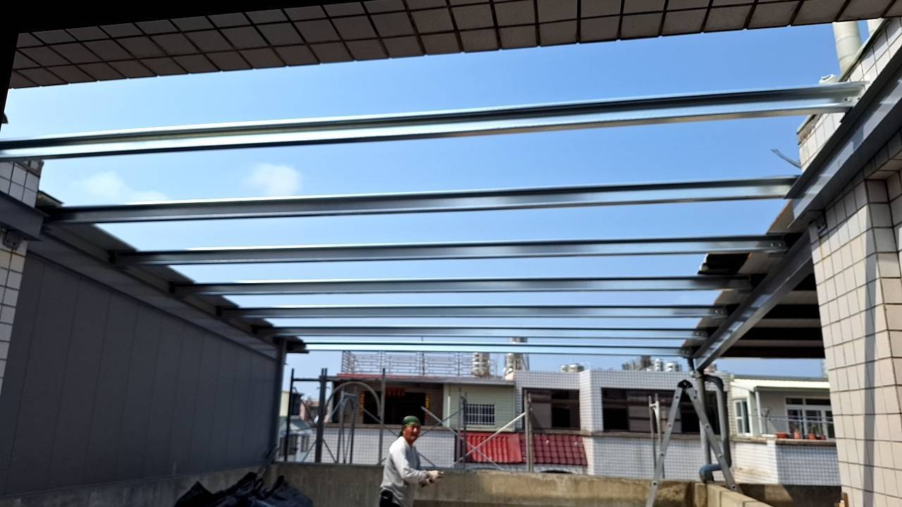 台南蓋鐵皮屋
