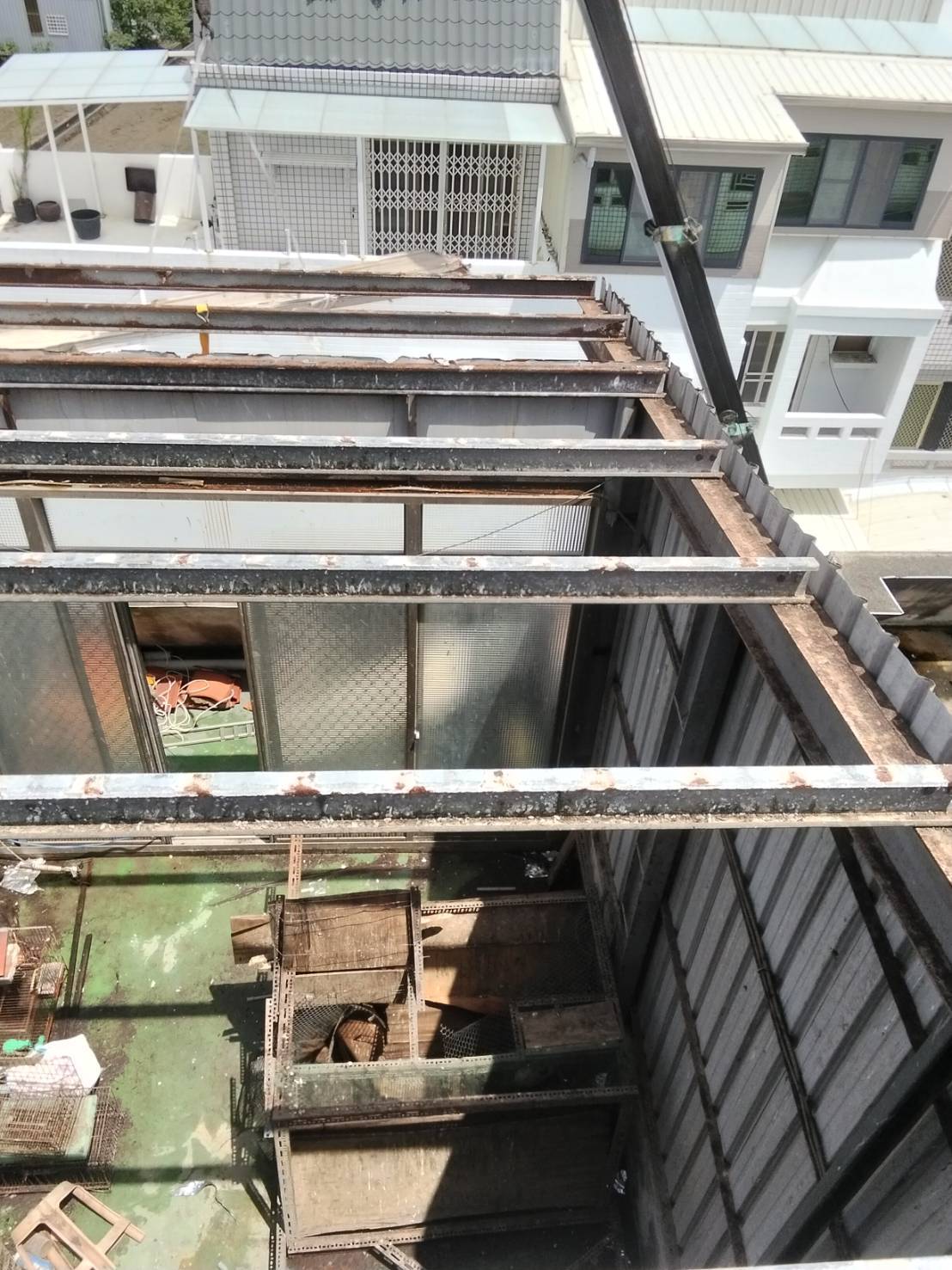 台南蓋鐵皮屋