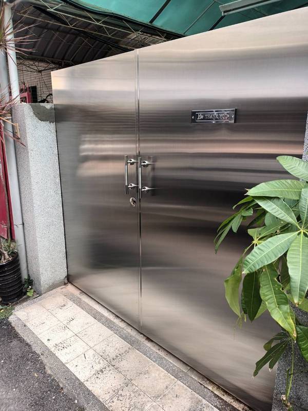 台南鐵門安裝